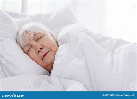 granny sleeping tube